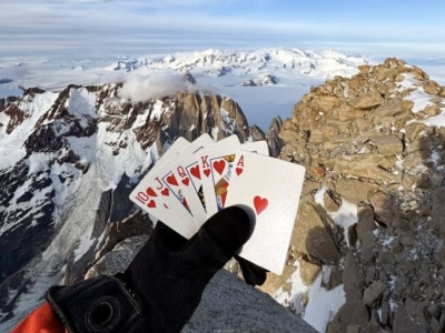 Młodzi lokalsi powtarzają jedną z najdłuższych dróg na Fitz Royu! Czy to rzadkie przejście otworzy nowy rozdział w patagońskim wspinaniu?