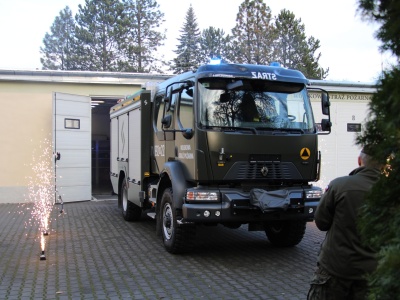 Wojskowi strażacy z Zegrza mają nowy wóz