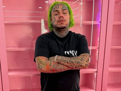 6ix9ine idzie znów za kraty i ma plan: 1 pudełko ciastek Oreo dziennie
