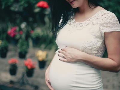 Lekarze przeanalizowali 50 tys. ciąż. Zwrócili uwagę na jeden czynnik