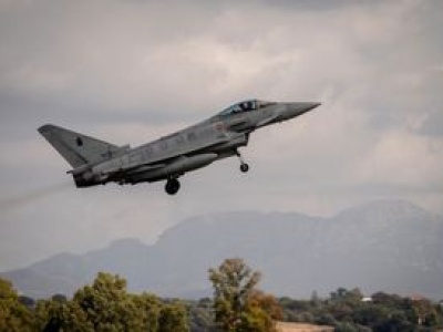 Nie wystraszyli się ceny. Chcą kupić 16 myśliwców