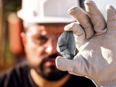 Srebro najdroższe w historii. Świat zamarł, Polska się cieszy