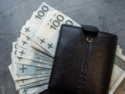 13. emerytura do zwrotu. Ci seniorzy muszą oddać pieniądze, ZUS wskazał konkretne grupy