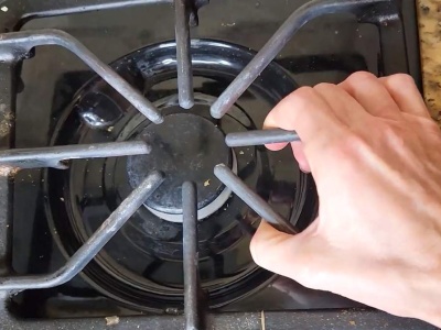 Sądziłam, że palniki gazowe są do wymiany… aż wypróbowałam ten trik!