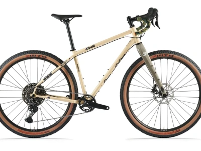 Między szutrem a singletrackiem. Nowy model pokazuje, jak daleko może zajść gravel