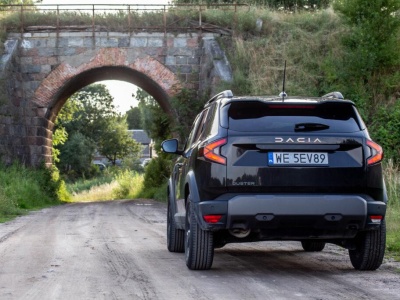 Ulubione samochody „Kowalskiego”. Dacia Duster to częsty wybór klientów indywidualnych w Polsce