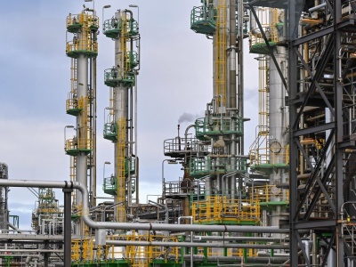 Awaria w niemieckiej rafinerii. Wyciek ropy tuż przy granicy z Polską