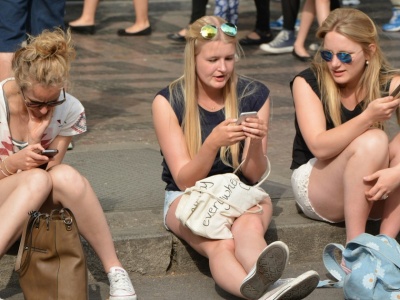 Zakaz mediów społecznościowych dla dzieci wszedł w życie. Australia daje przykład