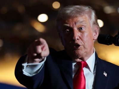 Media: Ludzie Trumpa proponują Europie rosyjską energię. 