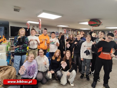 Raciborska biblioteka w świątecznym nastroju - grudzień pełen twórczych warsztatów