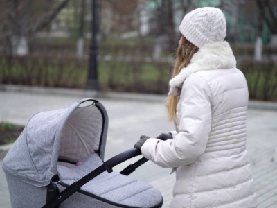 ZUS żąda zwrotu za macierzyński sprzed lat. Kobiety muszą oddać tysiące