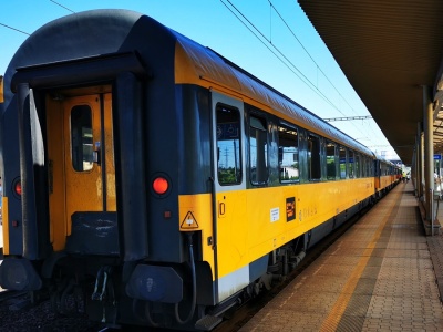 RegioJet chciał podgryzać PKP Intercity. Kasuje połączenia na potęgę