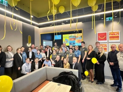 Otwarcie McDonalds w Jeleniej Górze. W wydarzeniu wziął udział prezydent miasta