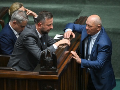 Składka zdrowotna i pensje medyków do zmiany. Kulisy rozmów PSL z rządem. News Rynku Zdrowia