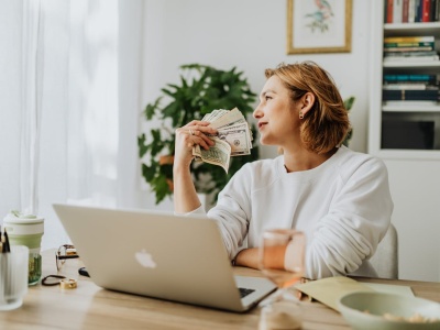 Narzekacie na zarobki? To jesteście w mniejszości. Polska rajem pracowników