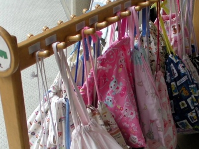 Zdanie w przedszkolnej szatni powinno odejść do lamusa. W grudniu słychać je co chwilę