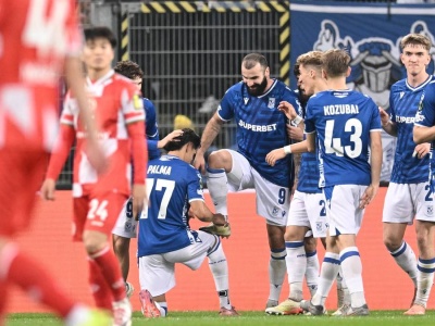 Kiedy mecze polskich klubów w ostatniej kolejce Ligi Konferencji?