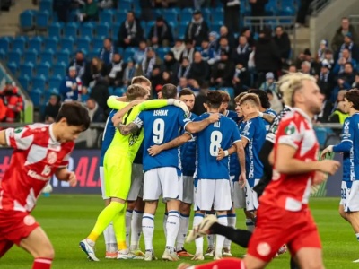 Niedosyt mistrzów Polski. Lech Poznań zremisował z Mainz w Lidze Konferencji
