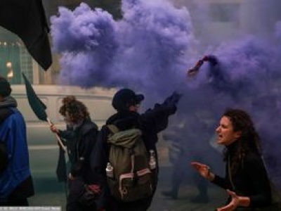 Zamieszki w Lizbonie. Ludzie próbowali wtargnąć do parlamentu