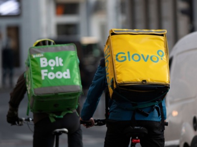 Wytyczne z Brukseli odmienią życie milionów polskich pracowników. Firmom został niecały rok