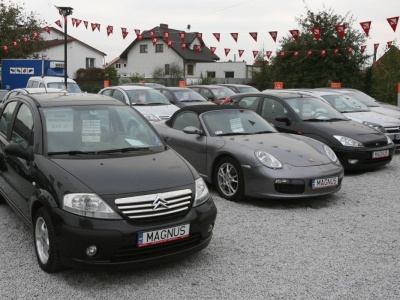 Unia zamyka furtkę dla używanych aut. Zmiana uderzy w najbiedniejszych