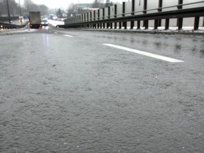 Mgła, gołoledź i śnieg. Polaków czeka istny rollercoaster pogodowy! Gdzie będzie najgorzej?