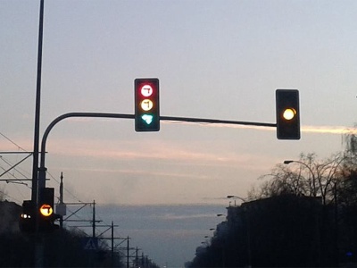 Uważasz się za dobrego kierowcę? Przejdź próbę wyłączonych świateł