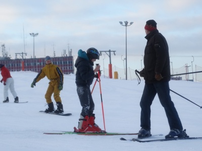 Zimowy wypoczynek bez rujnowania domowego budżetu. Tu Polacy zapłacą najmniej za ferie