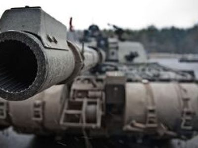 Mocarstwo NATO niezdolne do walki. Brakuje artylerii, czołgów i ludzi