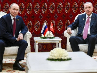 Erdogan spotkał się z Putinem. 