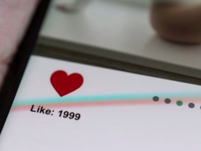 Lajkują, komentują i podbijają zasięgi. Przysługuje im nawet urlop. 