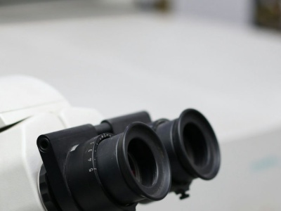 Oto nowa metoda mikroskopii. Możemy podglądać aktywnego wirusa grypy