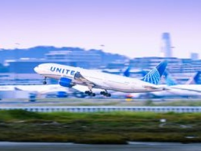 Awaria silnika Boeinga 777 w Waszyngtonie. Doszło do pożaru