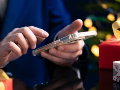 Absolutnie nie odbieraj tych połączeń w grudniu. Zrujnują ci święta i wyczyszczą konto