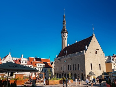 Odwiedził 2 tys. miast i wskazał najlepsze w Europie. 