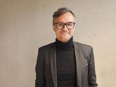 Adam Bazydlo, szef strategii designu: Powrót do przycisków i era sztucznej inteligencji