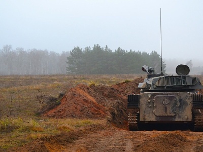 „Niebieskie berety” ćwiczą na poligonie w Drawsku