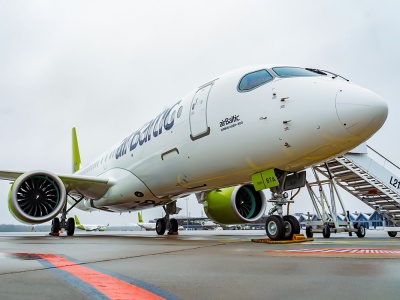 Linie airBaltic odebrały 51. airbusa A220-300