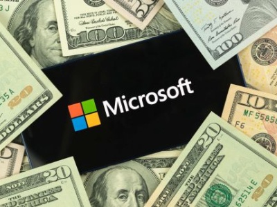 Pozew przeciwko Microsoftowi: 2,8 mld dol. za zawyżanie opłat