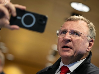 Dziwny wpis Kurskiego. Mówi o planie Morawieckiego. W PiS zaskoczenie