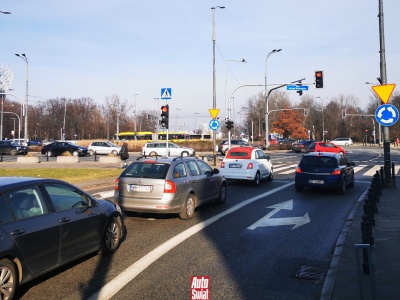 Kolejny raz czuję się oszukany. I codziennie jest to samo. Nie rozumiemy, po co są kierunkowskazy