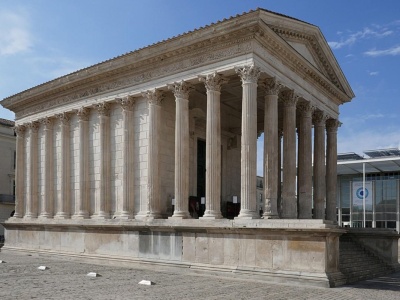 Starożytna propaganda, średniowieczny ratusz, dzisiejsze muzeum. Ale to nie koniec