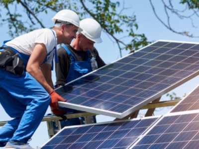 Fotowoltaika bez słońca. Przeciwnicy OZE tracą swój argument