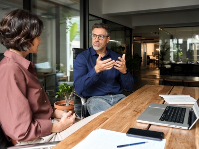 Luka płacowa nie zniknie sama. Co dyrektywa UE naprawdę zmienia w zarządzaniu wynagrodzeniami?