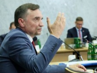 Jest decyzja w sprawie paszportu Zbigniewa Ziobry