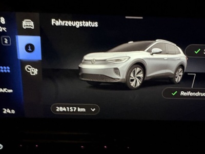 VW ID.4 na taksówce. 284 000 km przebiegu, super przestronność, degradacja baterii 22-23 procent
