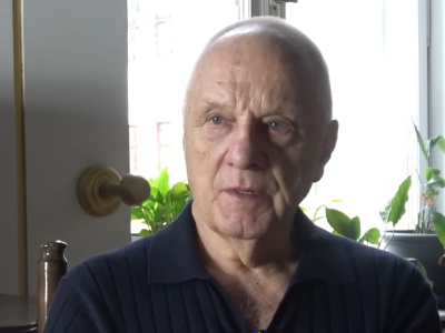 Prof. Stefan Niesiołowski: Batyr może prowadzić najwyżej biuro mieszkaniowe