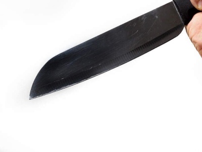 Chciał nożem „załatwić” policjantów