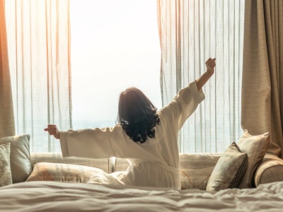 Płacą za hotel kilka tysięcy, by spać. Nawet nie wychodzą z pokoju. 