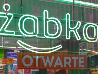 Żabka startuje z nową usługą. Takiej współpracy nie spodziewał się żaden klient